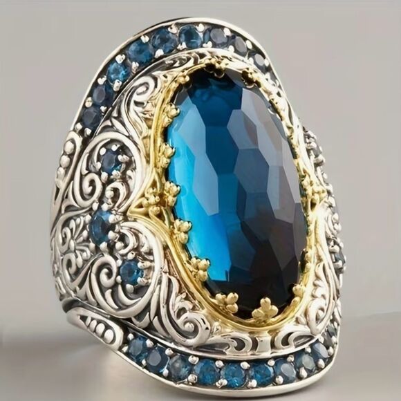 💙 Unique Elegant Silver Ring with Blue Gemstone& Handcrafted Detail 💙 - Picture 7 of 7